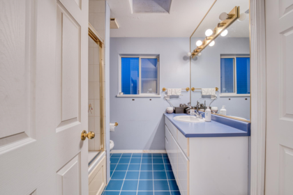 Hallway Photo of 10800 Rochdale Drive, Richmond, BC