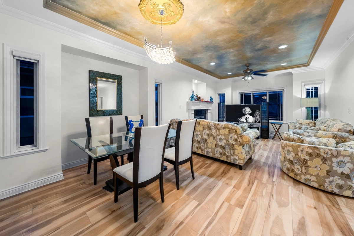 Breakfast Nook Photo of 7739 126a Street, Surrey, BC