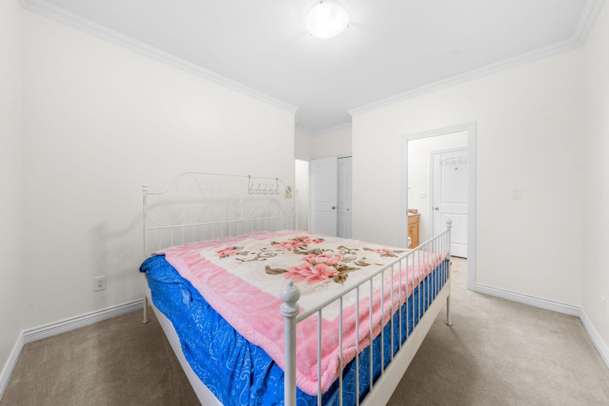 Outdoor Patio Photo of 7739 126a Street, Surrey, BC