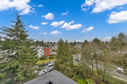 Laundry Room Photo of 605 6759 Willingdon Avenue, Burnaby, BC