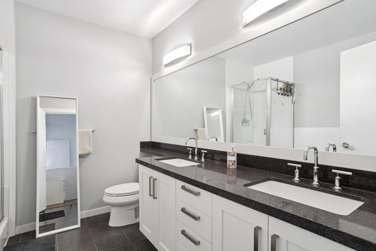 Bedroom 4 Photo of 3101 2133 Douglas Road, Burnaby, BC