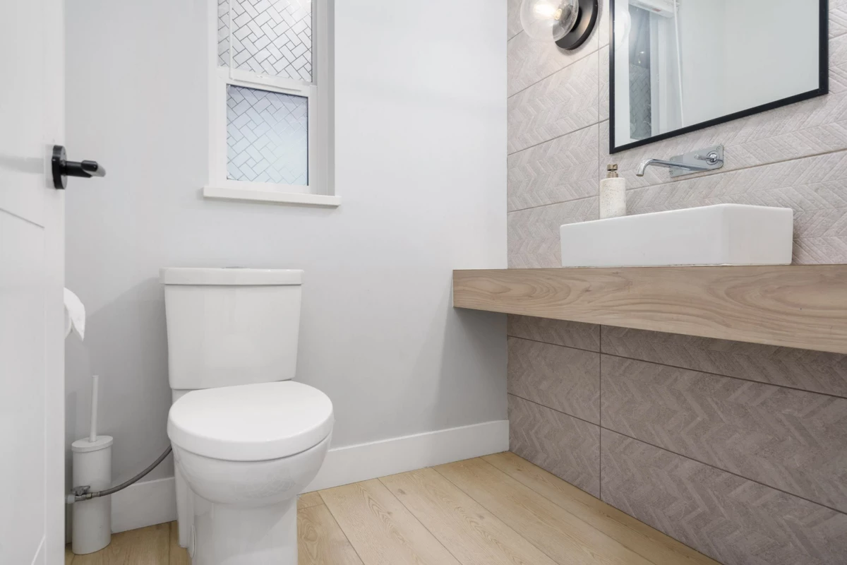 Bedroom 2 Photo of 128 30530 Cardinal Avenue, Abbotsford, BC