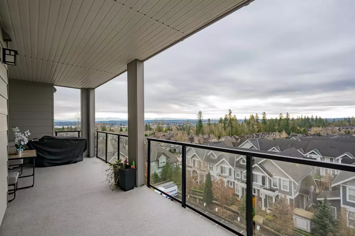 Bedroom 2 Photo of 409 20826 72 Avenue, Langley, BC