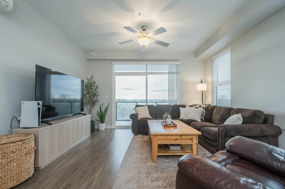 Breakfast Nook Photo of 409 20826 72 Avenue, Langley, BC