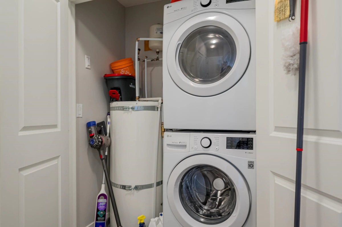 Outdoor Deck Photo of 409 20826 72 Avenue, Langley, BC