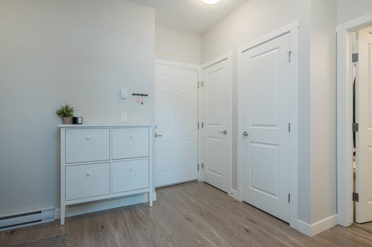 Outdoor Patio Photo of 409 20826 72 Avenue, Langley, BC