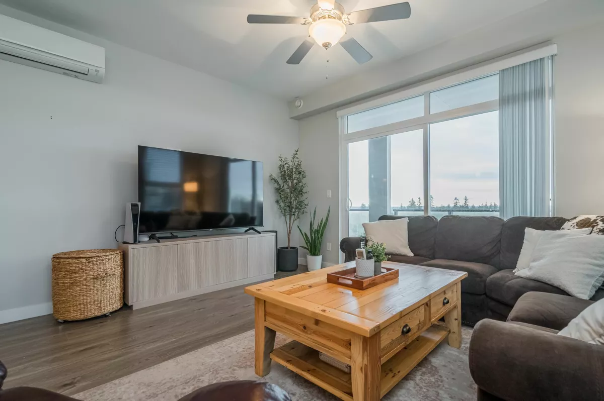 Primary Bedroom Photo of 409 20826 72 Avenue, Langley, BC