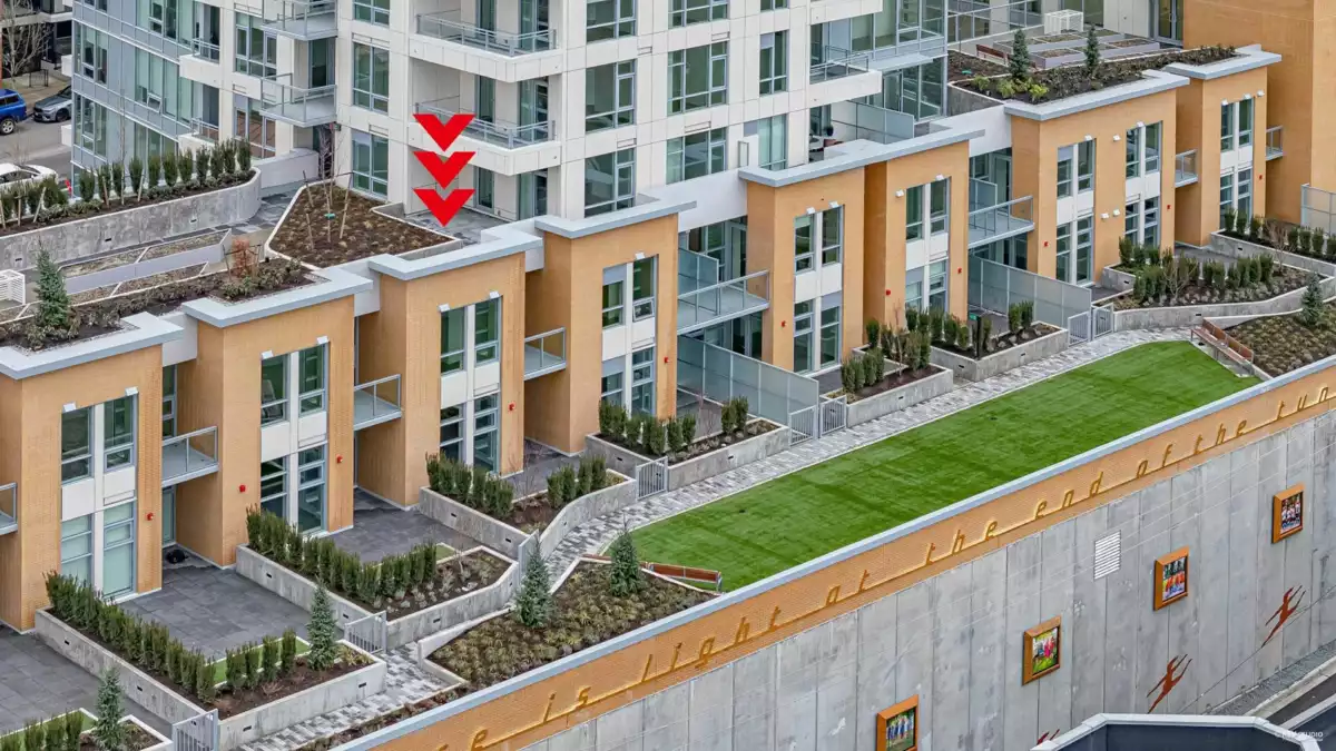 Outdoor Deck Photo of 205 618 Carnarvon Street, New Westminster, BC