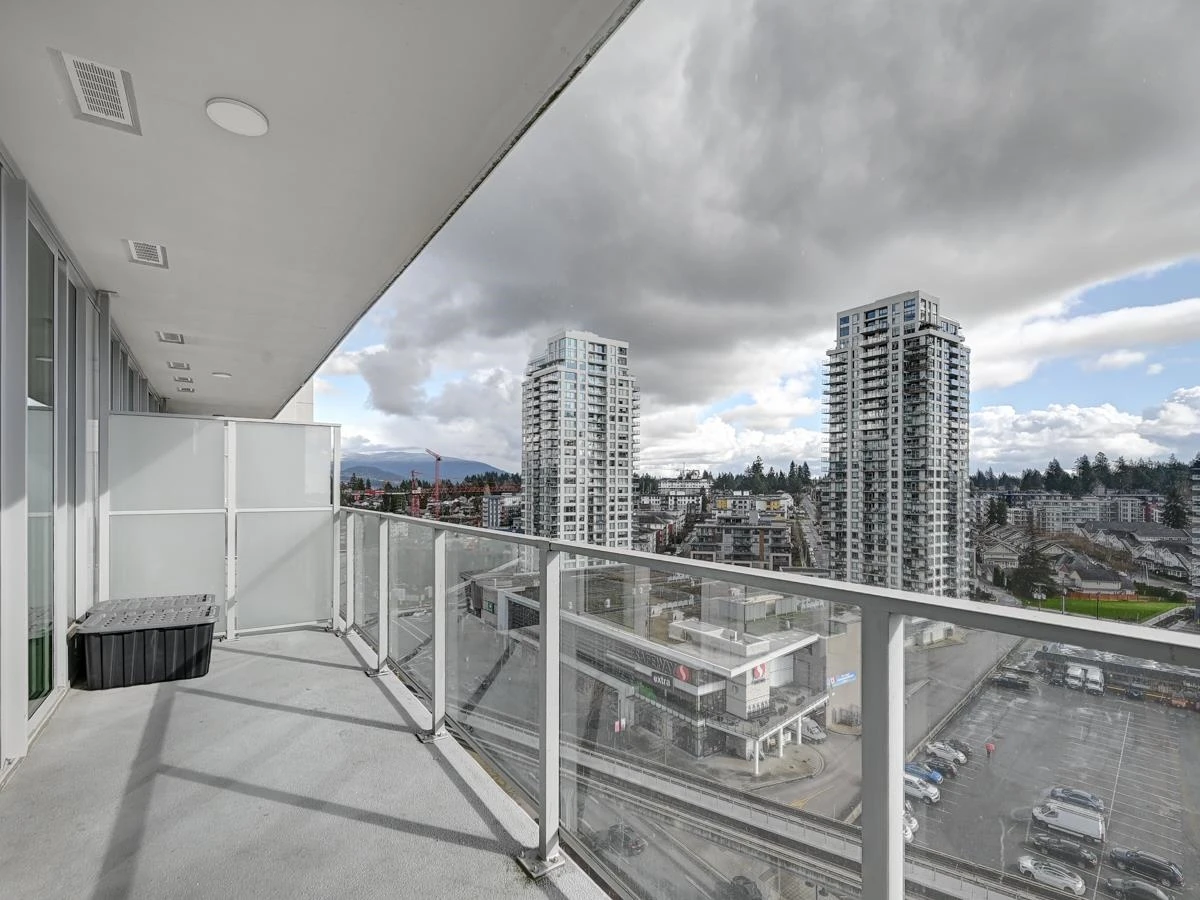 Mudroom Photo of 1109 567 Clarke Road, Coquitlam, BC