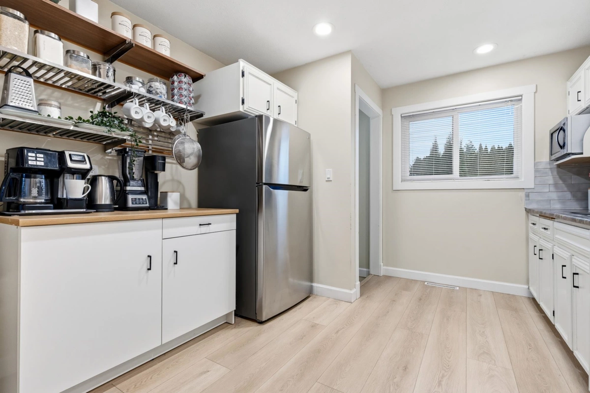 Bedroom 3 Photo of 6052 Glengarry Drive, Chilliwack, BC