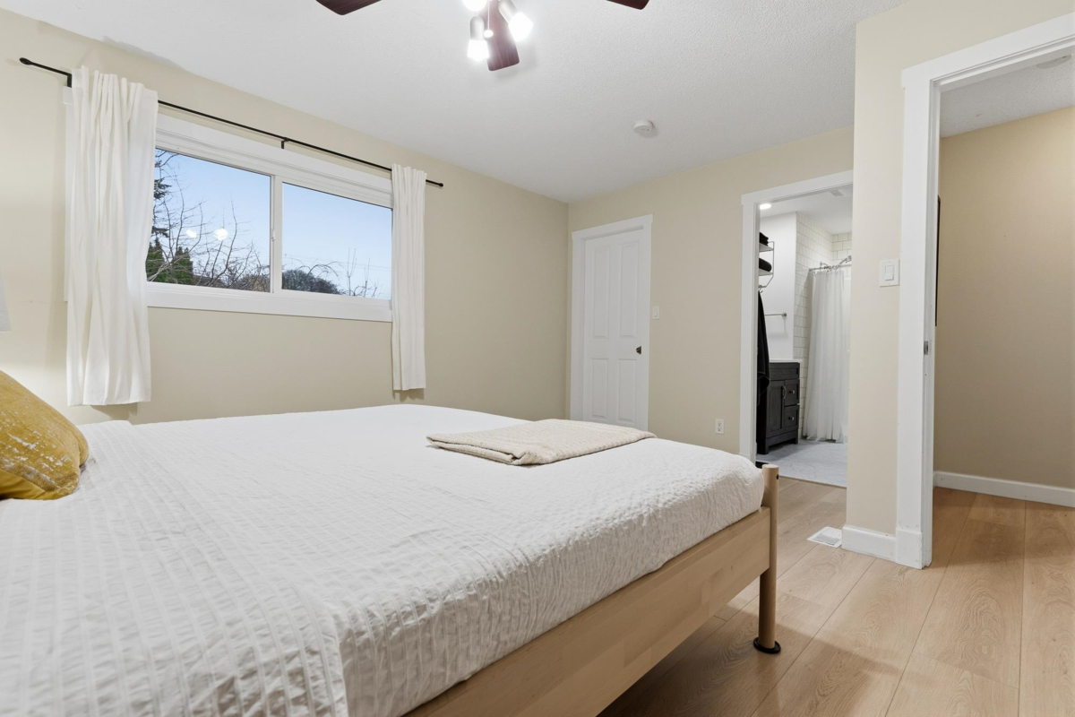 Garage Interior Photo of 6052 Glengarry Drive, Chilliwack, BC