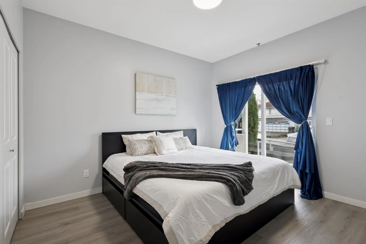 Basement Recreation Room Photo of 201 1661 Fraser Avenue, Port Coquitlam, BC