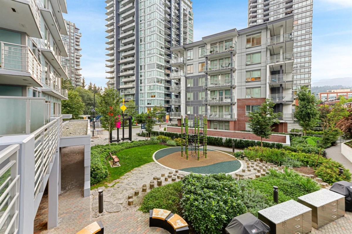 Entry Foyer Photo of 603 305 Morrissey Road, Port Moody, BC