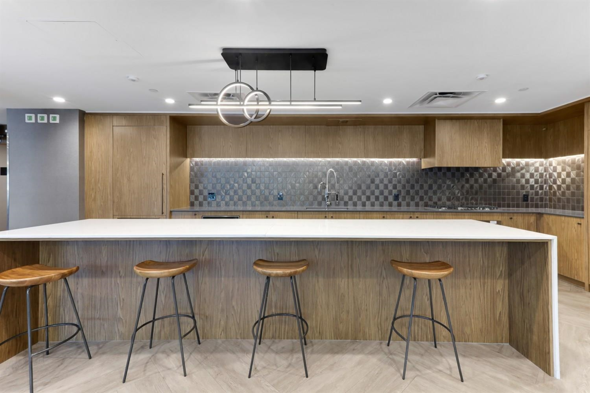 Garden / Landscaping Photo of 603 305 Morrissey Road, Port Moody, BC