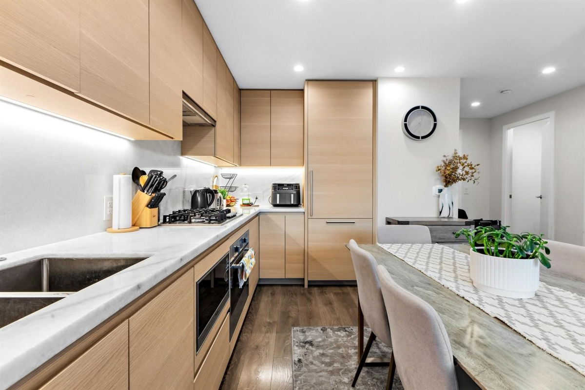 Living Room Photo of 603 305 Morrissey Road, Port Moody, BC