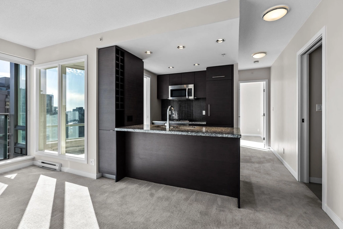 Breakfast Nook Photo of 2306 833 Homer Street, Vancouver, BC