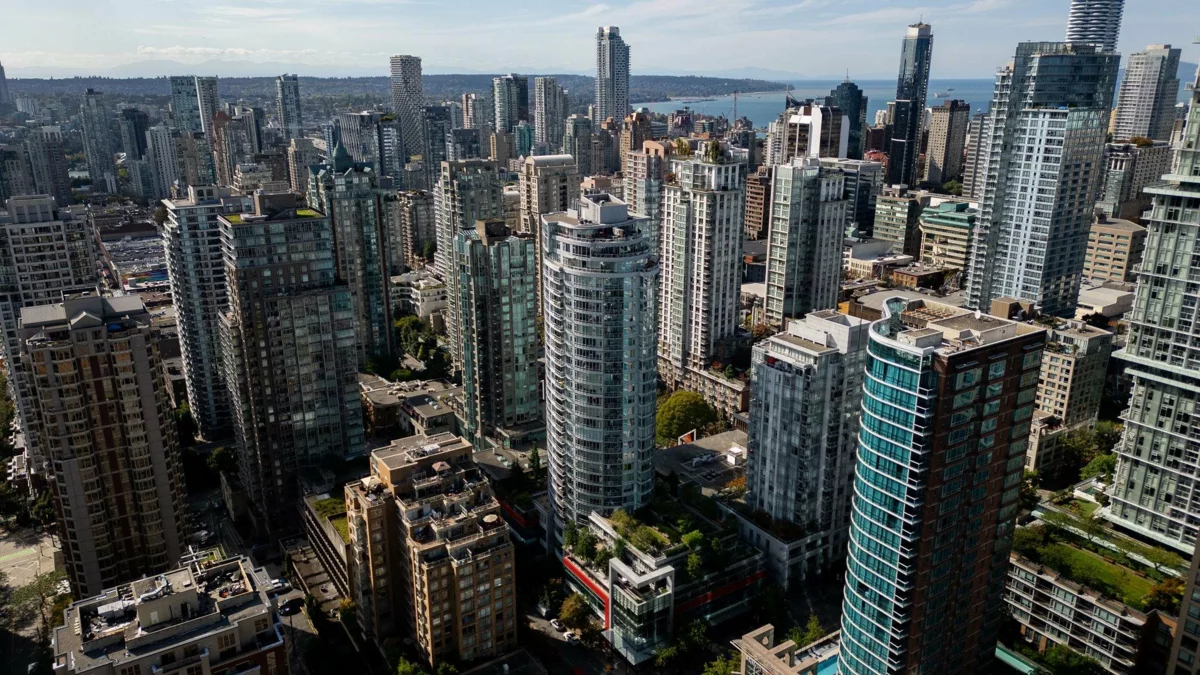 Garage Interior Photo of 2306 833 Homer Street, Vancouver, BC