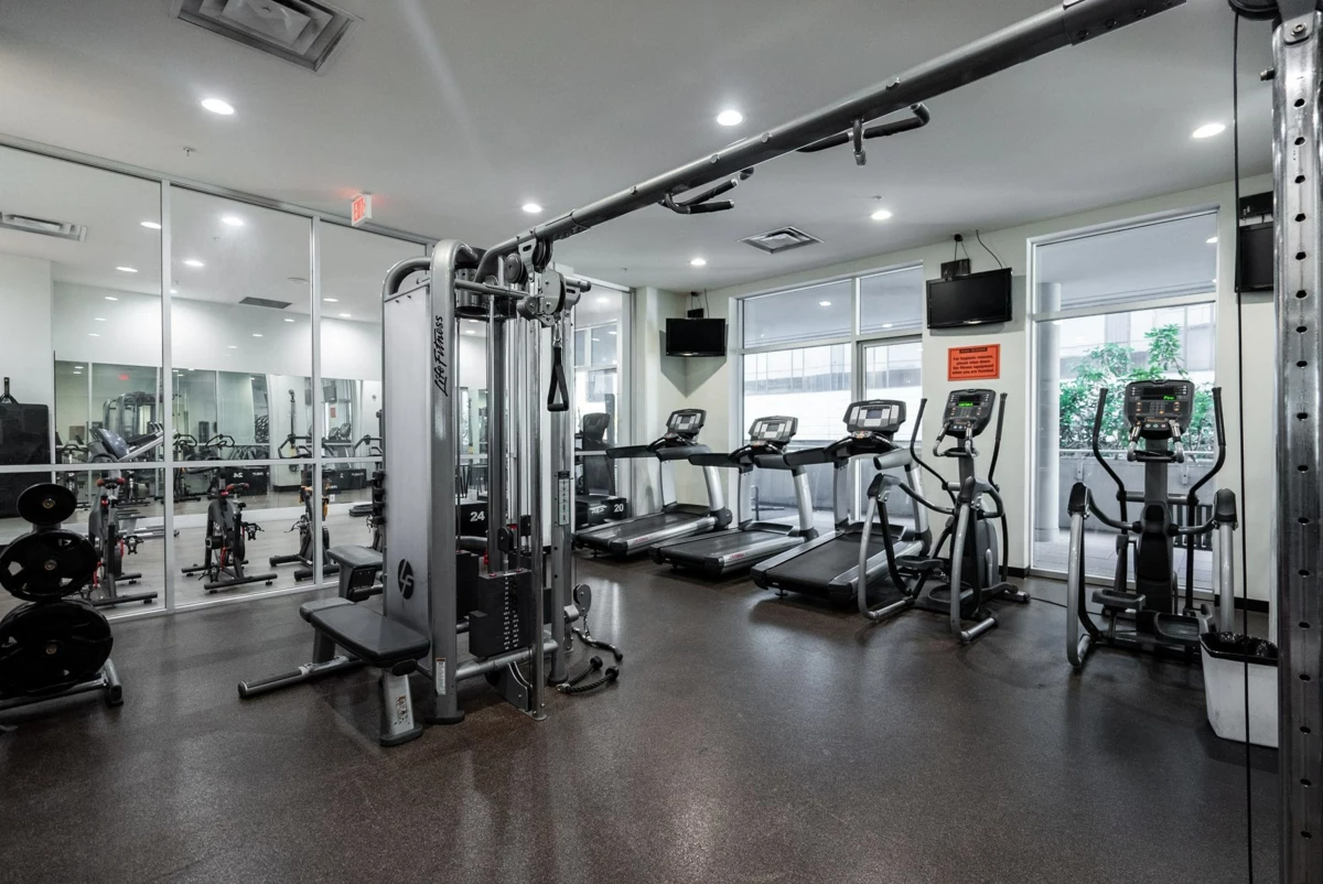 Hot Tub / Spa Photo of 2306 833 Homer Street, Vancouver, BC