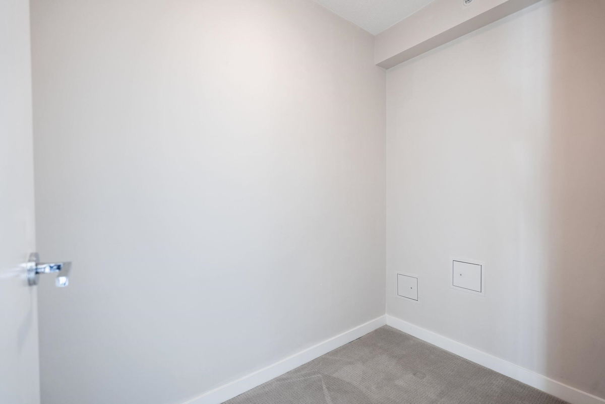 Powder Room Photo of 2306 833 Homer Street, Vancouver, BC