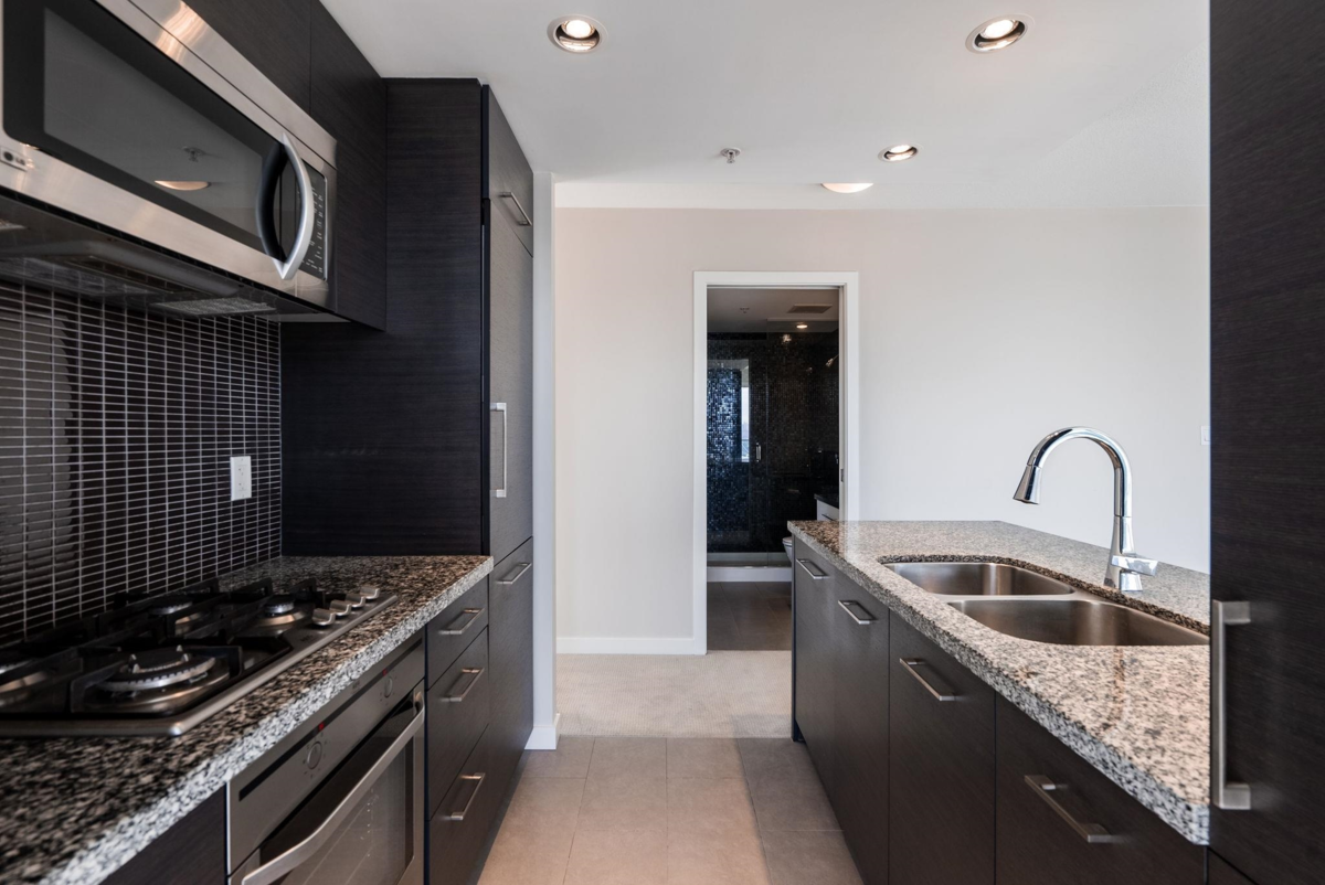 Primary Bathroom Photo of 2306 833 Homer Street, Vancouver, BC