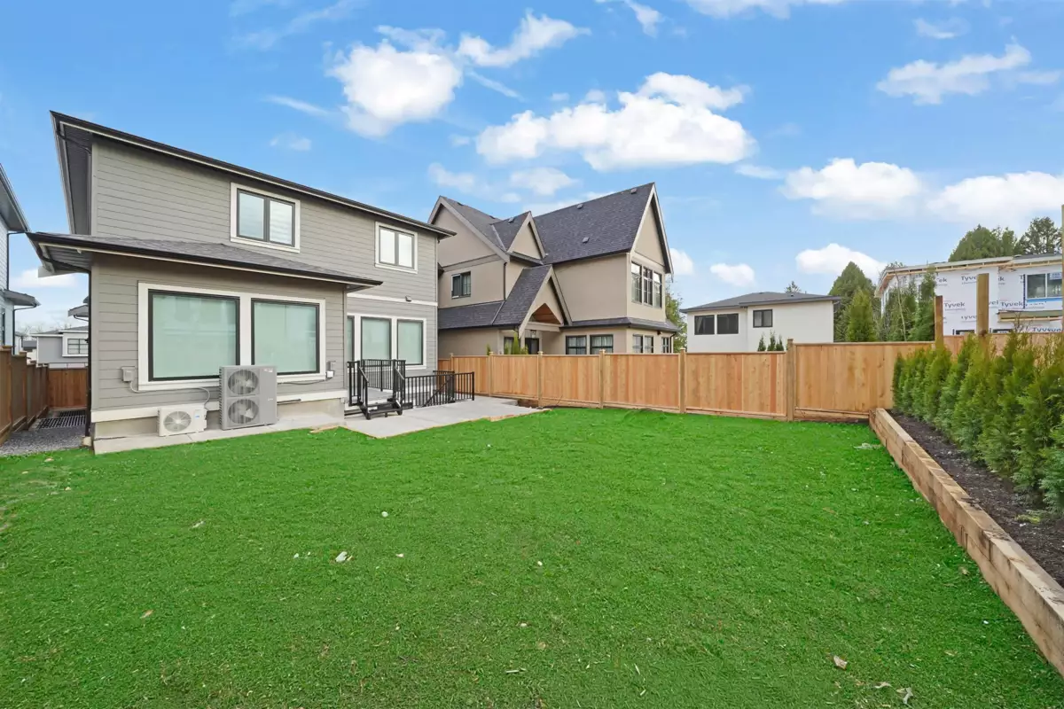 Living Room Photo of 6919 205 Street, Langley, BC