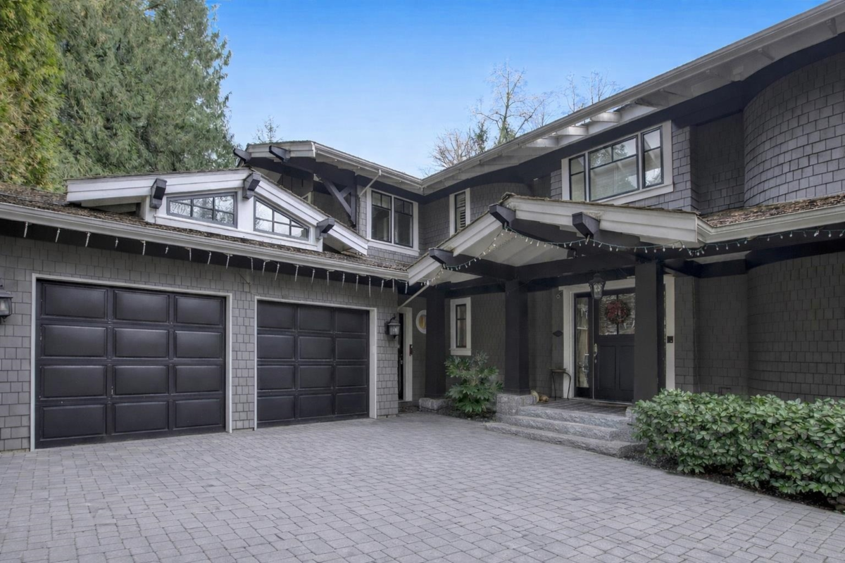 Exterior Front Photo of 2060 Gisby Street, West Vancouver, BC