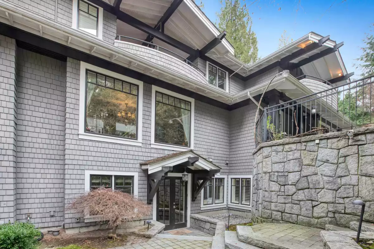Hot Tub / Spa Photo of 2060 Gisby Street, West Vancouver, BC
