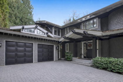 2060 Gisby Street, West Vancouver, BC, West Vancouver — 6 bed single family residence for sale