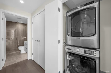 Hallway Photo of 1906 7433 Cambie Street, Vancouver, BC