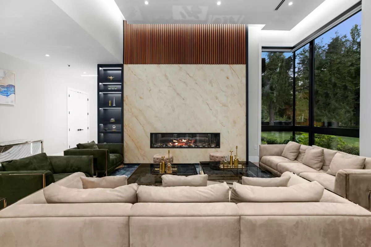 Breakfast Nook Photo of 5470 240 Street, Langley, BC