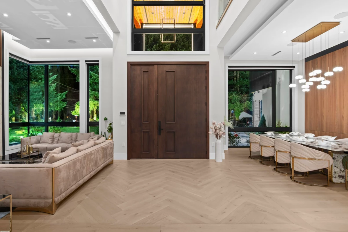 Family Room Photo of 5470 240 Street, Langley, BC