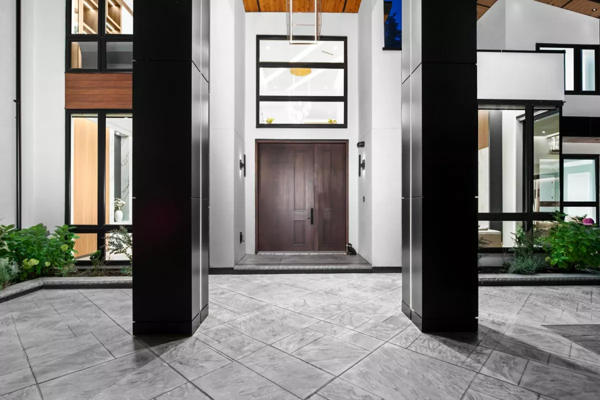 Living Room Photo of 5470 240 Street, Langley, BC