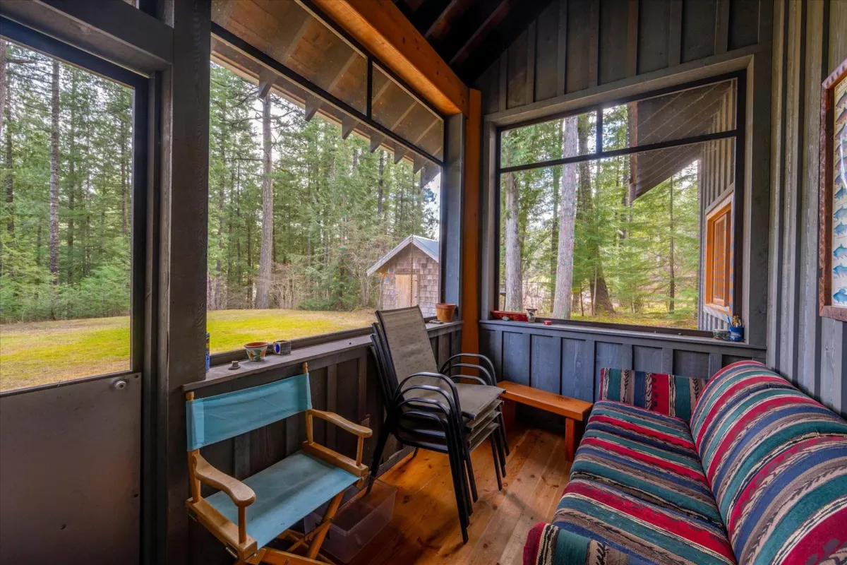 Garage Interior Photo of 2 Walkerville Road, Pemberton, BC
