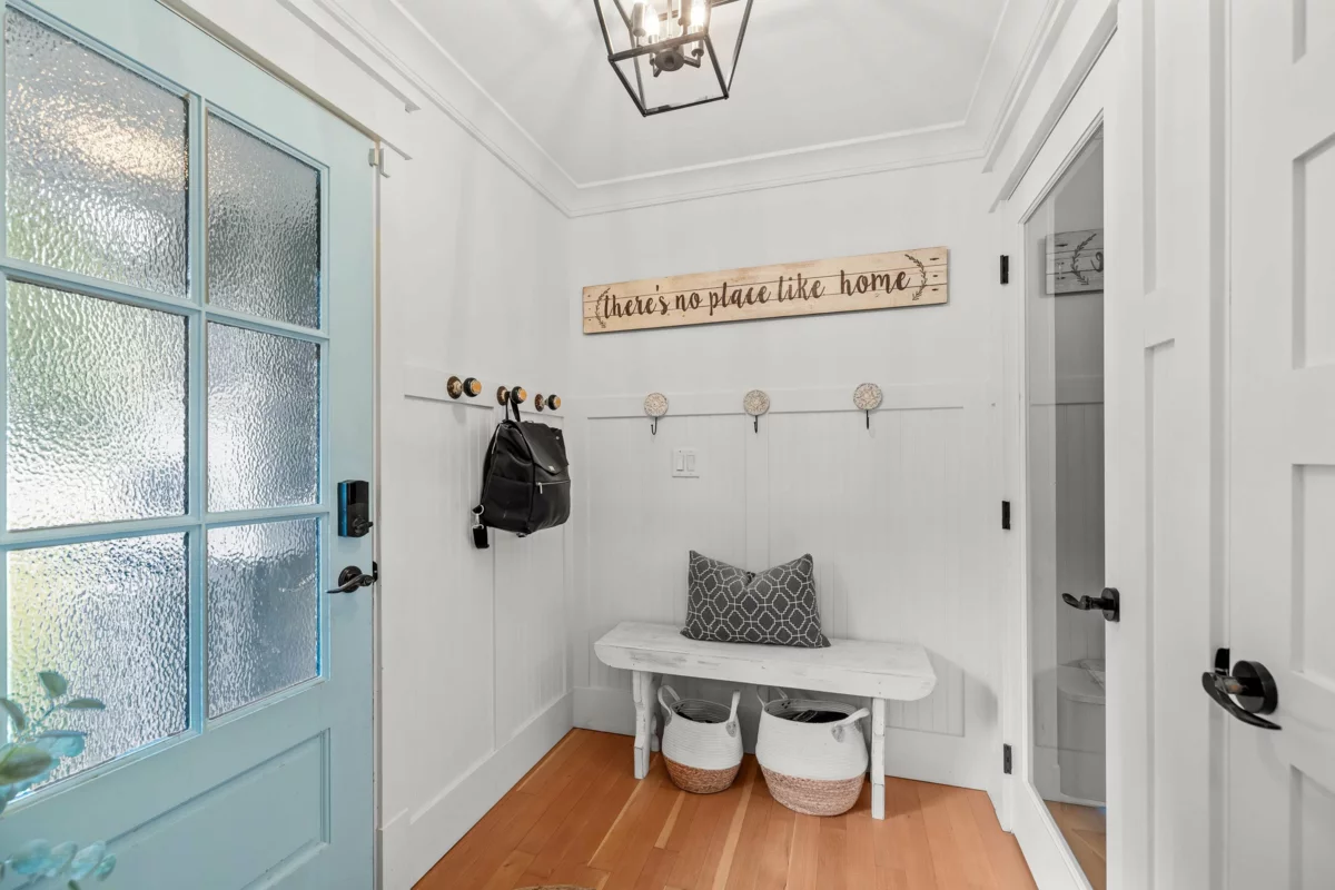 Basement Recreation Room Photo of 20492 43 Avenue, Langley, BC