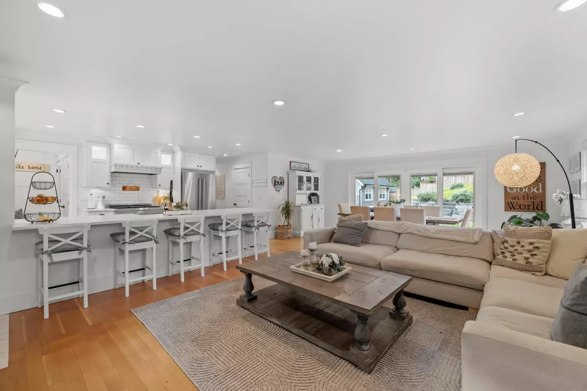 Dining Area Photo of 20492 43 Avenue, Langley, BC