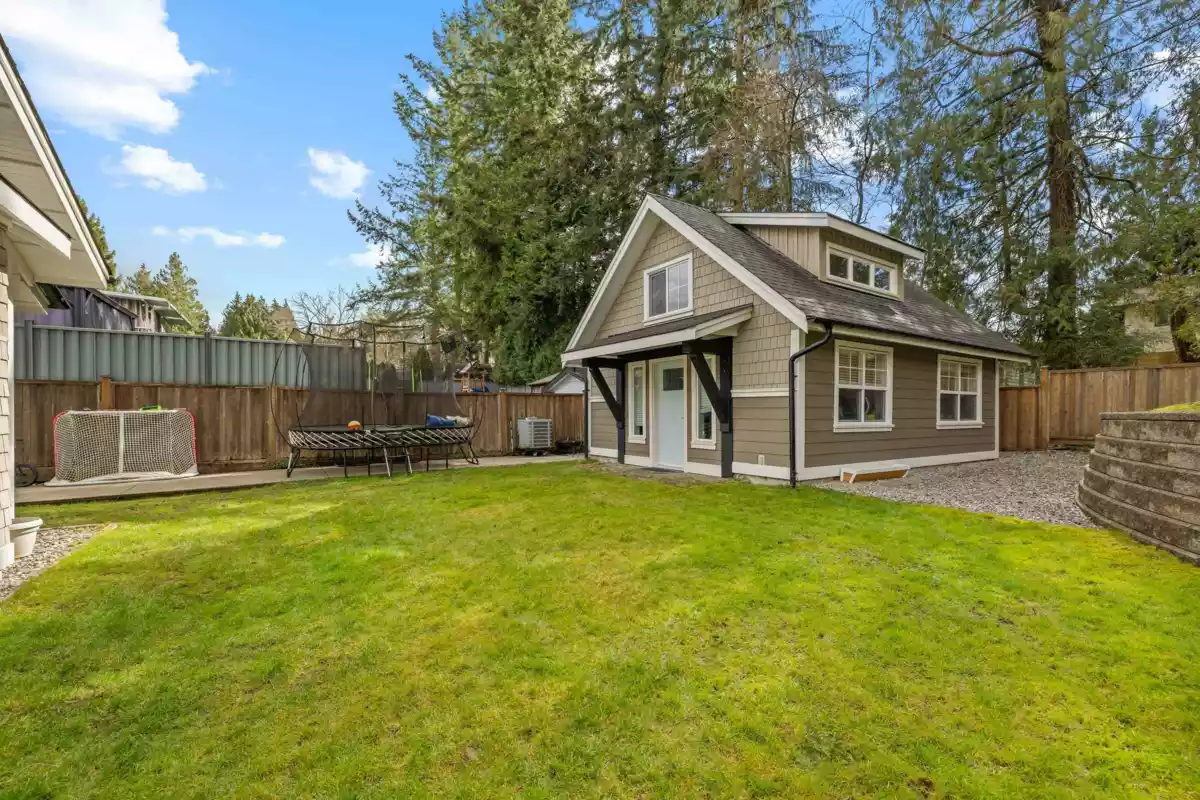 Garage Interior Photo of 20492 43 Avenue, Langley, BC