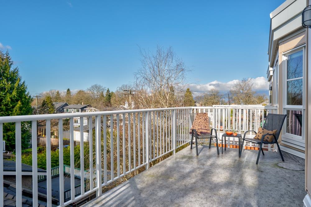 Laundry Room Photo of 402 3621 W 26th Avenue, Vancouver, BC