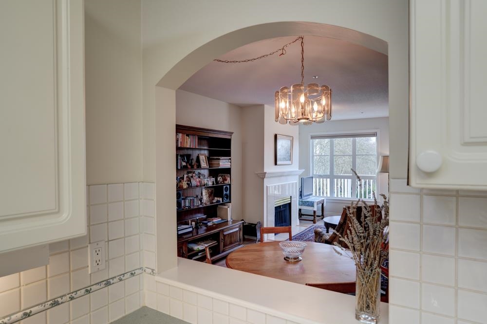 Walk-In Closet Photo of 402 3621 W 26th Avenue, Vancouver, BC