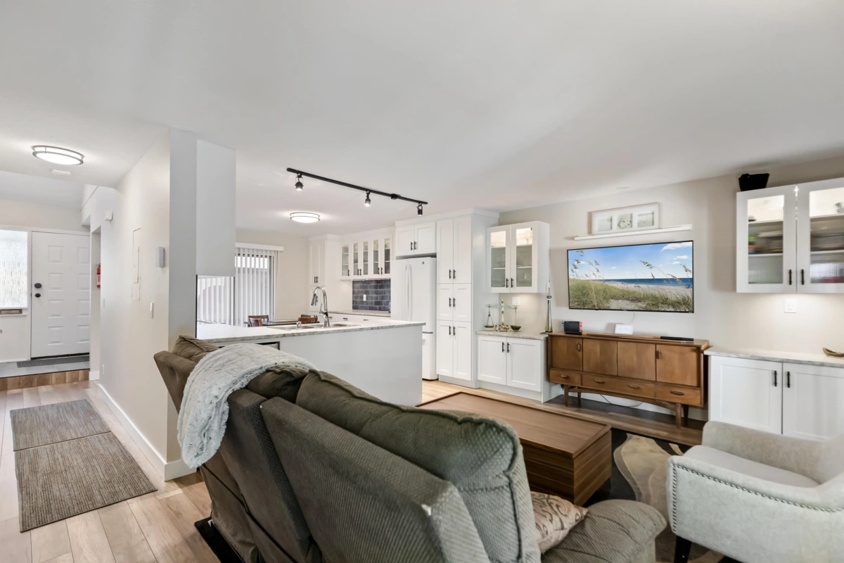 Dining Area Photo of 19 12227 Skillen Street, Maple Ridge, BC