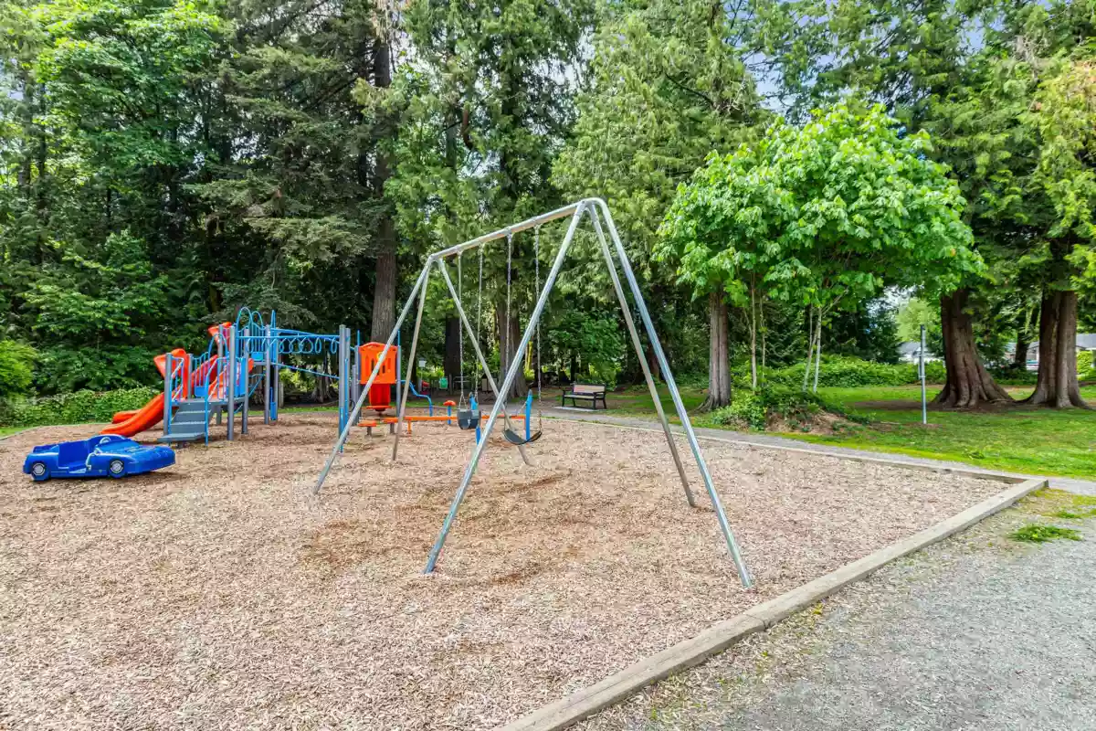 Hallway Photo of 19 12227 Skillen Street, Maple Ridge, BC