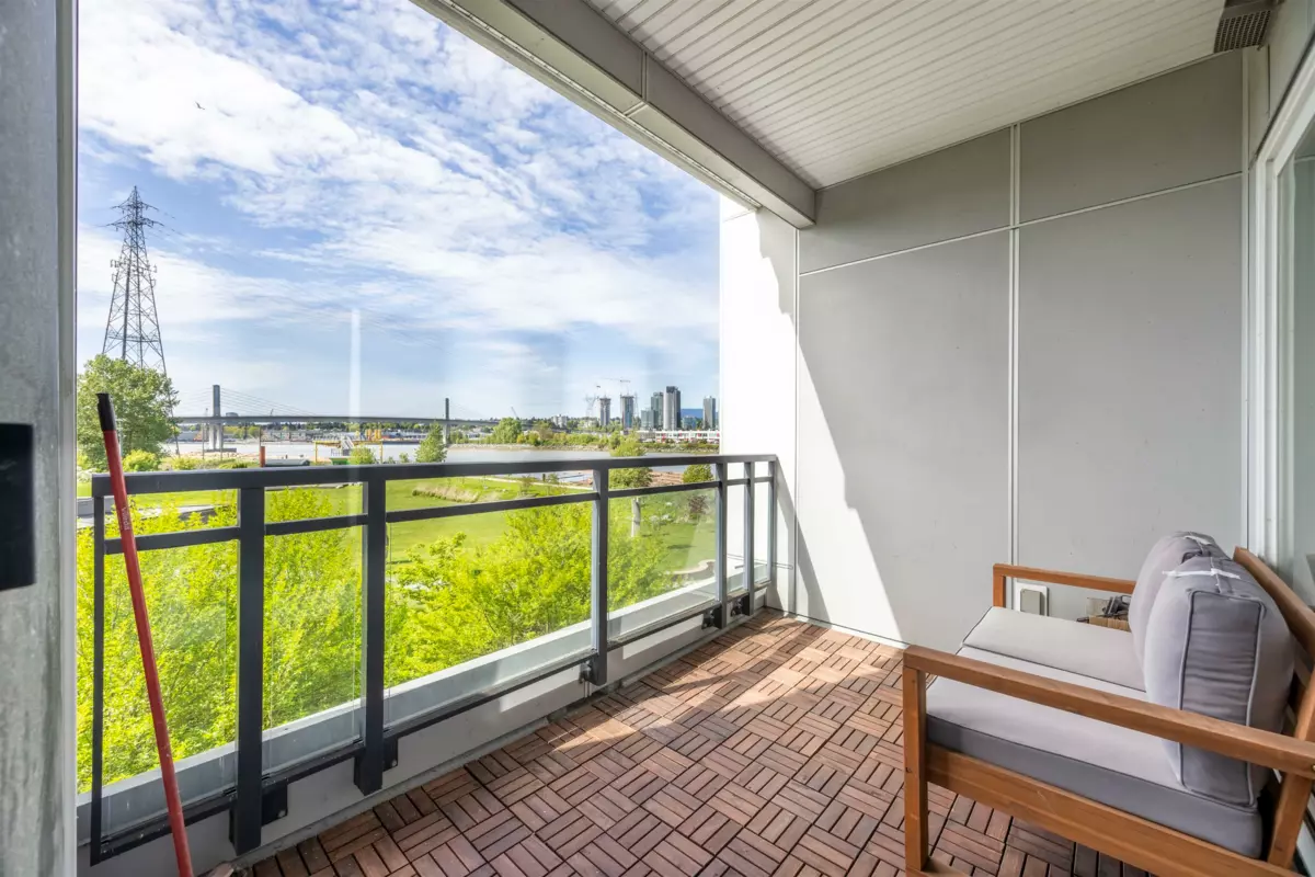 Basement Recreation Room Photo of 309 10033 River Drive, Richmond, BC