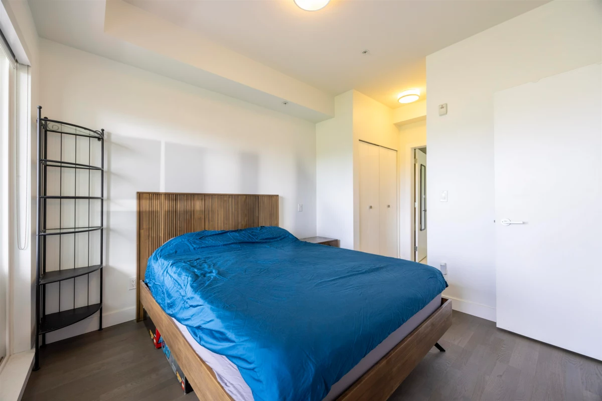 Guest Bathroom Photo of 309 10033 River Drive, Richmond, BC