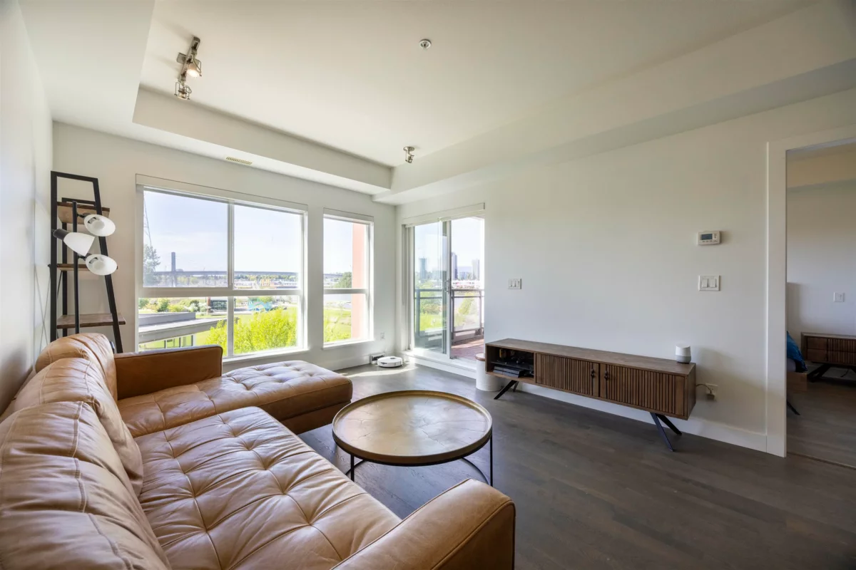 Walk-In Closet Photo of 309 10033 River Drive, Richmond, BC
