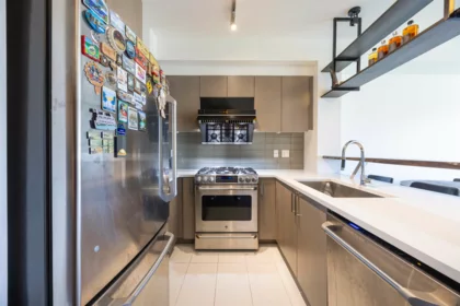 309 10033 River Drive, Richmond, BC