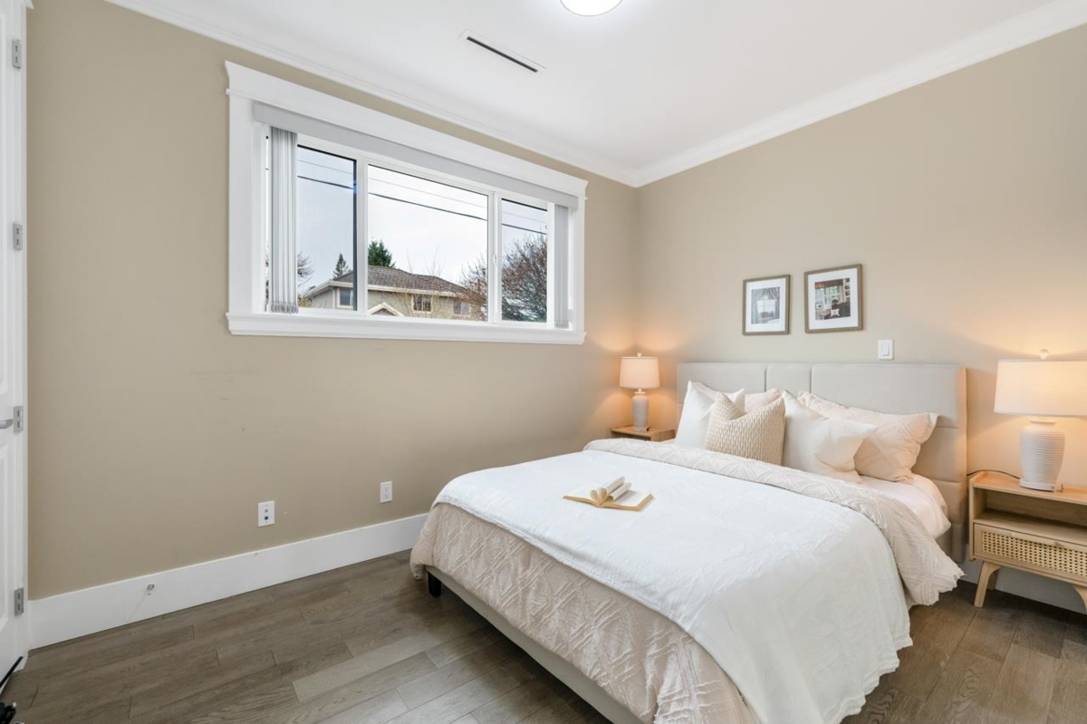 Bedroom 2 Photo of 5828 Quebec Street, Vancouver, BC