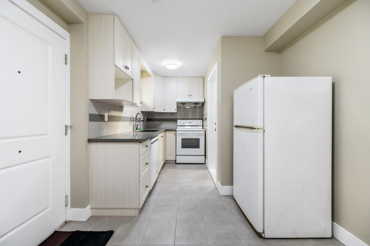 Garage Interior Photo of 5828 Quebec Street, Vancouver, BC