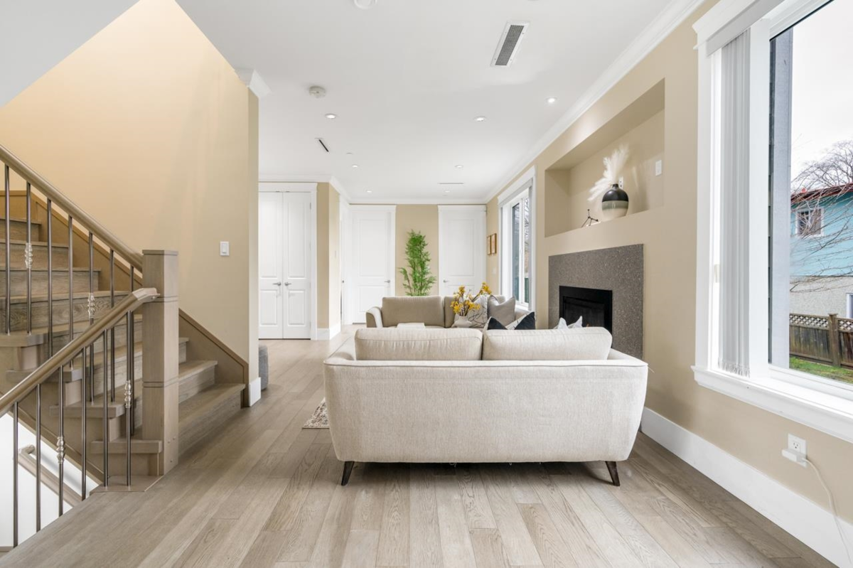 Kitchen Photo of 5828 Quebec Street, Vancouver, BC