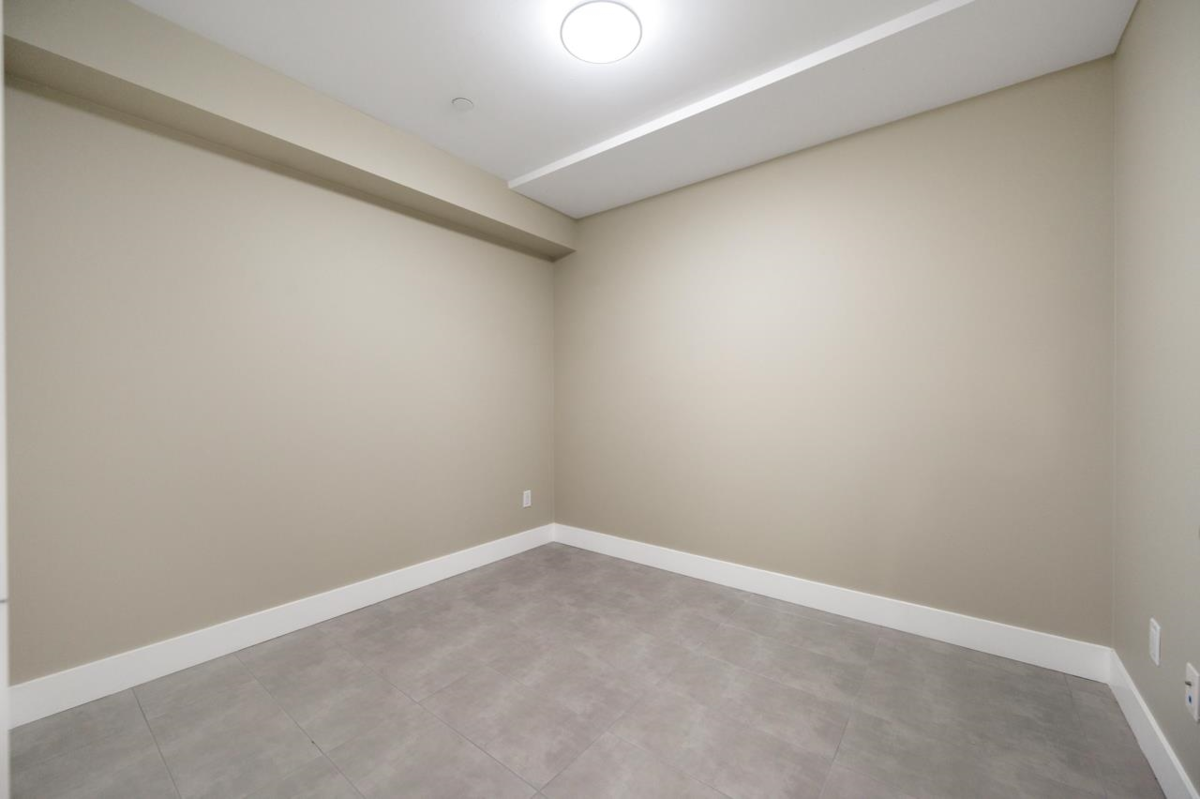 Outdoor Deck Photo of 5828 Quebec Street, Vancouver, BC