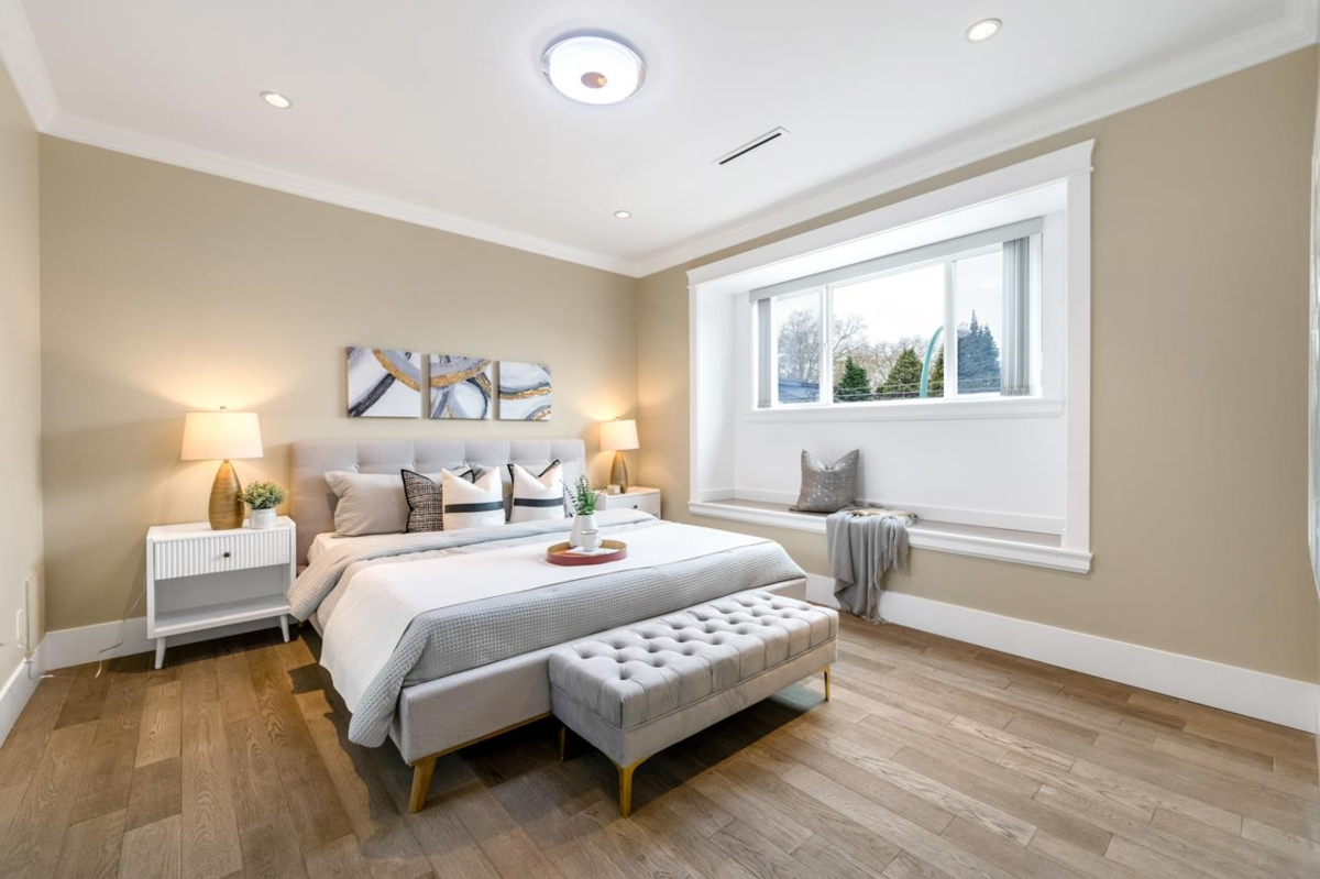 Powder Room Photo of 5828 Quebec Street, Vancouver, BC