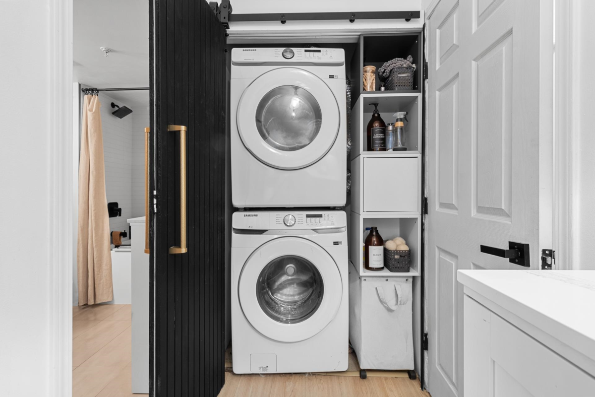 Loft / Bonus Room Photo of 105 1199 Westwood Street, Coquitlam, BC